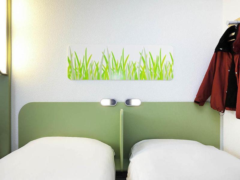 Ibis Budget Carcassonne La Cite Exterior photo